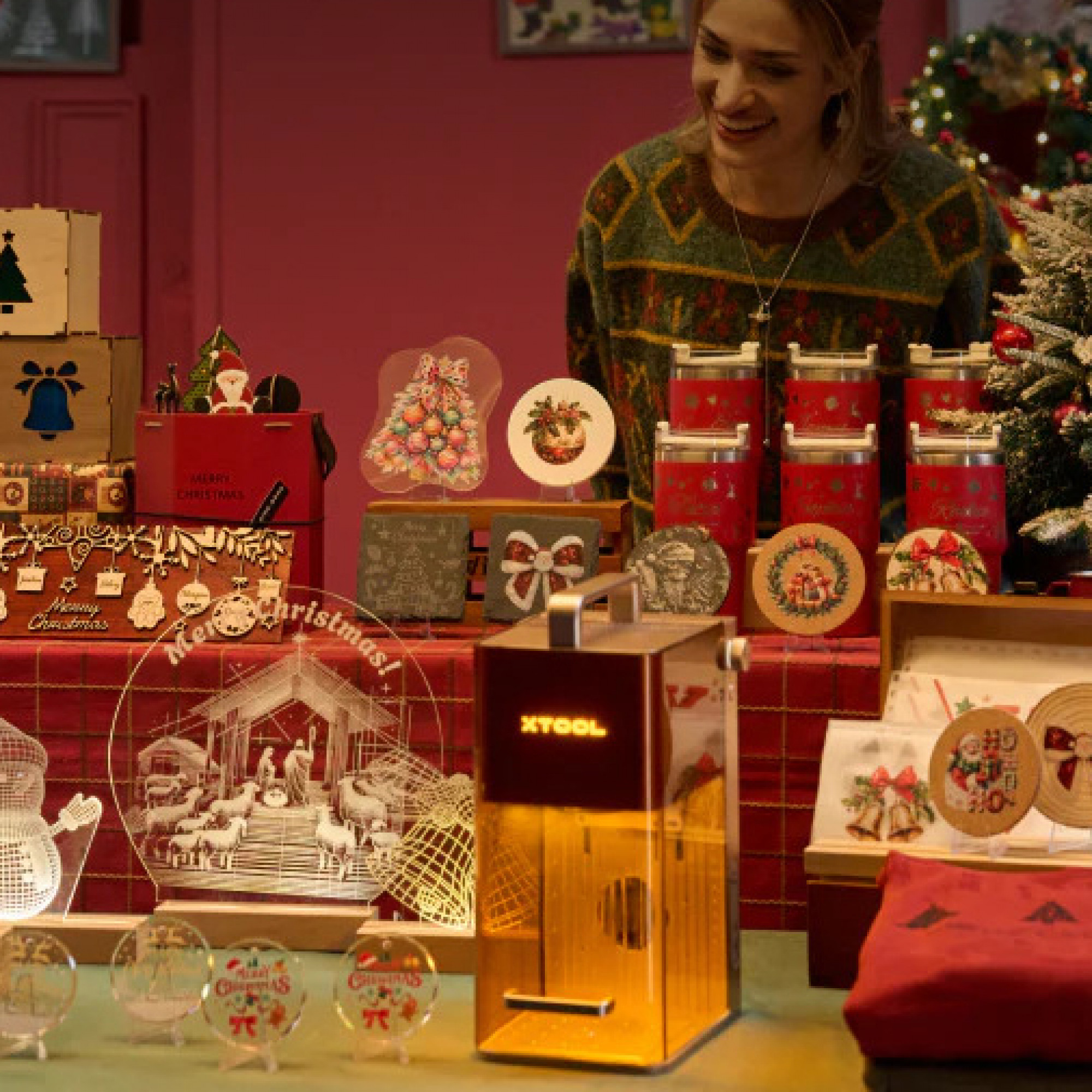 Портативный лазерный гравер xTool F2